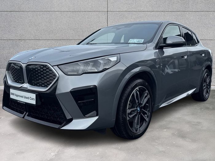 BMW iX2 2025