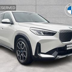 BMW iX1 2025