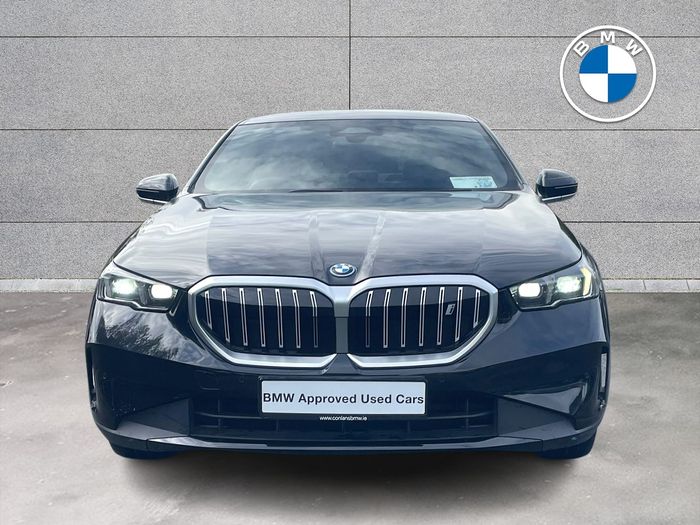 BMW i5 2025