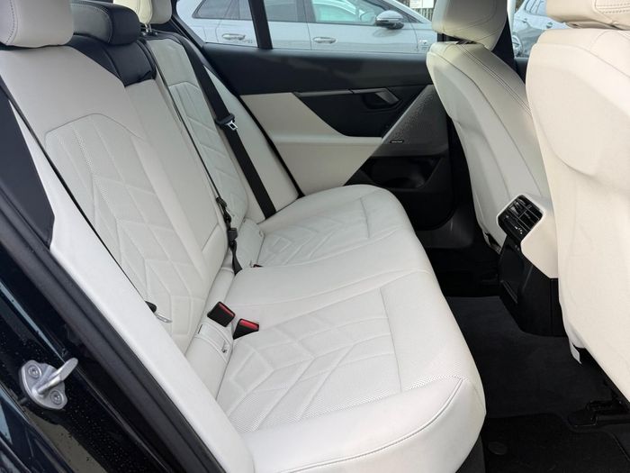 BMW 5 Series 2024