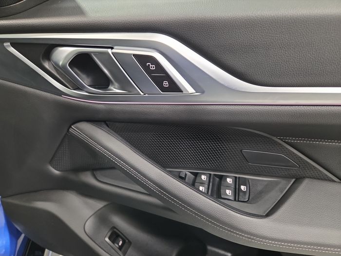 BMW 4 Series 2025