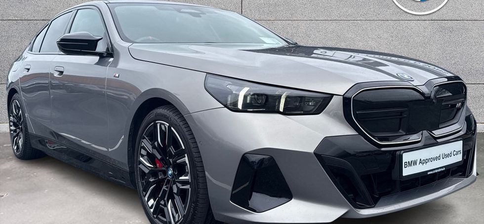BMW i5 2024