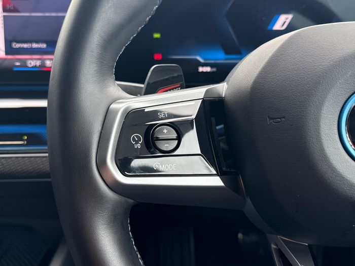 BMW i5 2024