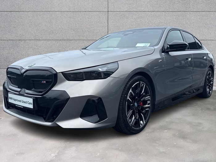 BMW i5 2024