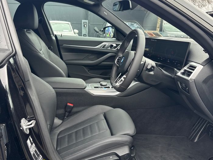 BMW i4 2026