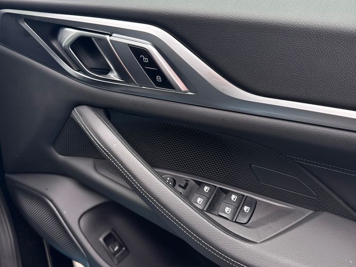BMW i4 2026