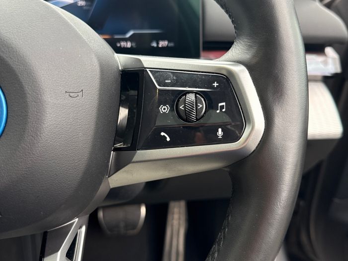 BMW i5 2024