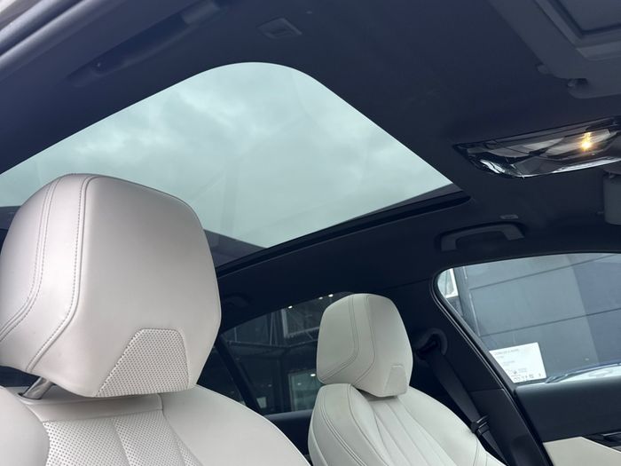 BMW i5 2024