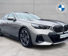 BMW i5 2024