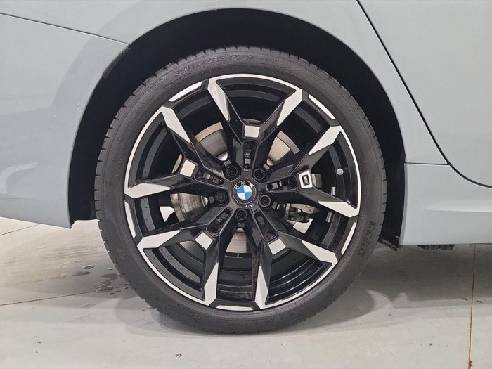 BMW 3 Series 2025