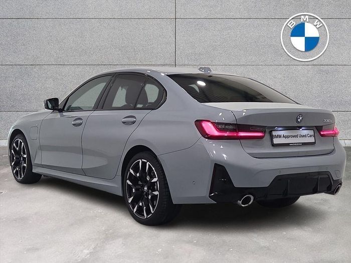 BMW 3 Series 2025