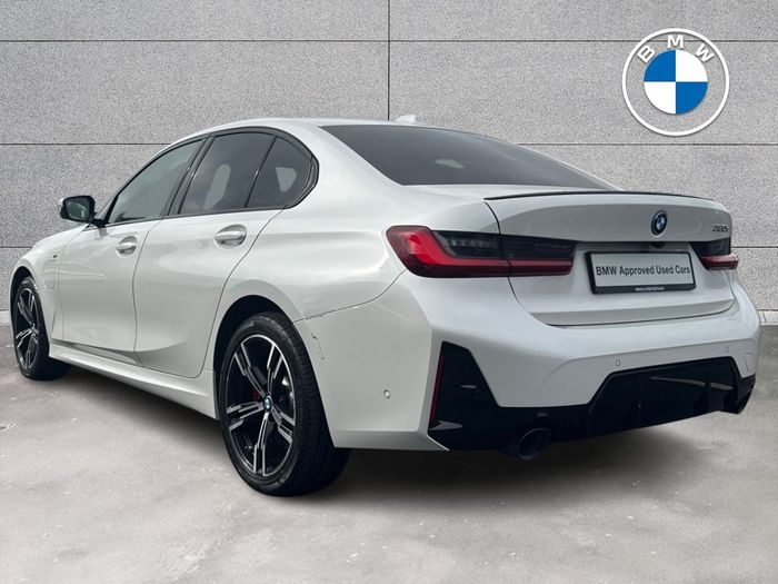 BMW 3 Series 2025