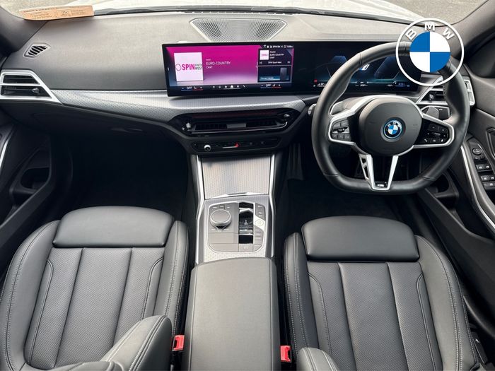 BMW 3 Series 2025