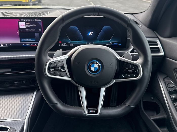 BMW 3 Series 2025