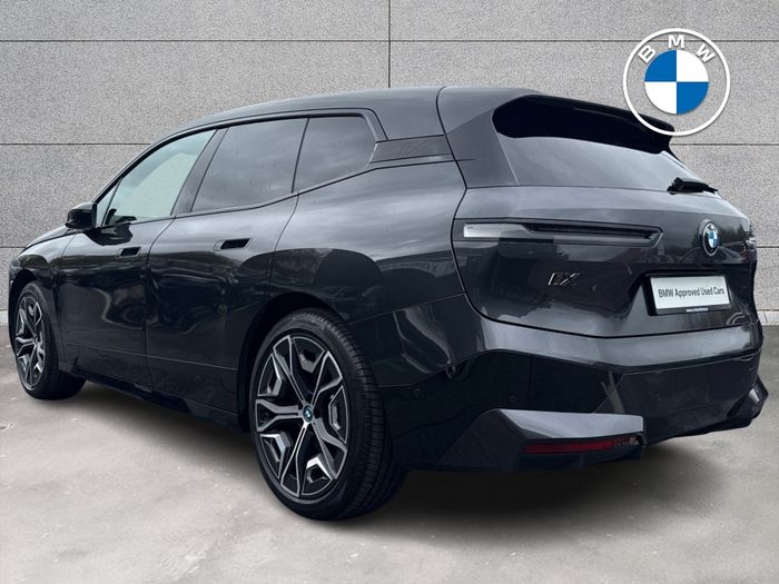 BMW IX 2022