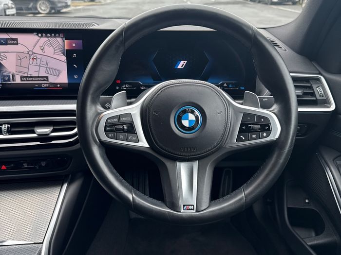 BMW 3 Series 2023