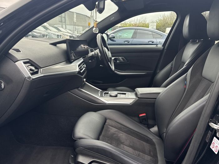 BMW 3 Series 2023