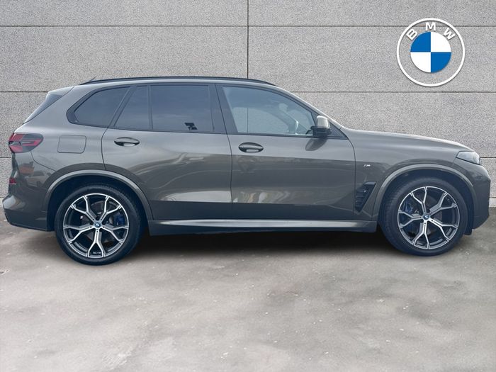 BMW X5 2023