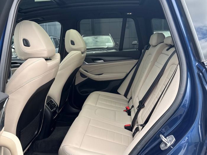 BMW iX3 2023