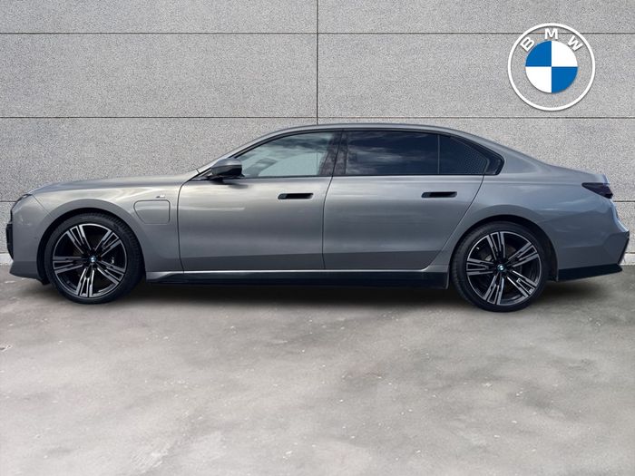 BMW 7 Series 2023