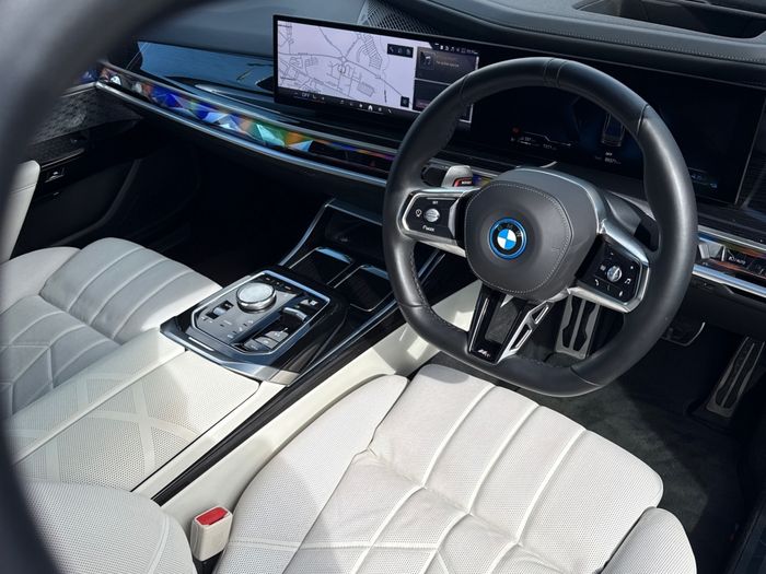 BMW 7 Series 2023
