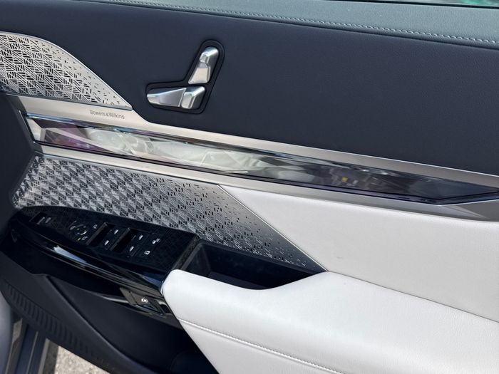 BMW 7 Series 2023
