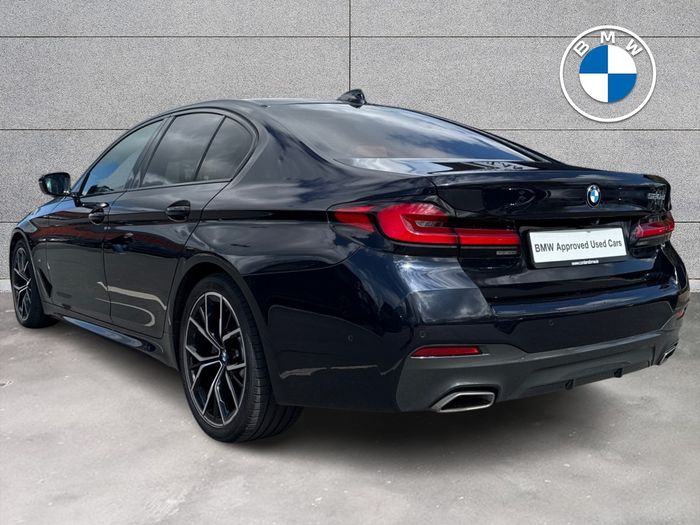 BMW 5 Series 2021
