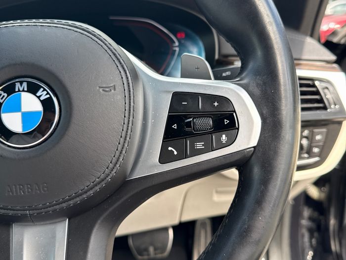 BMW 5 Series 2021