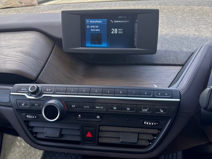 BMW i3 2022