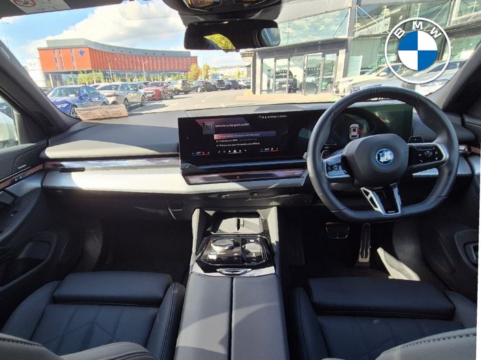 BMW 5 Series 2025