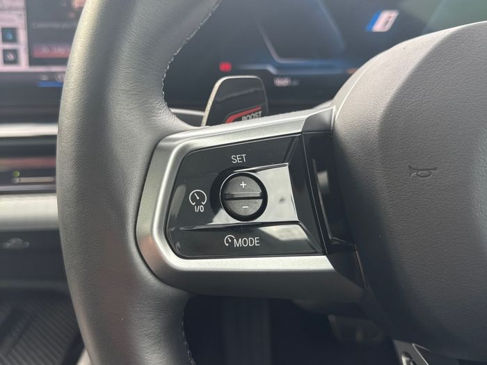 BMW i5 2025