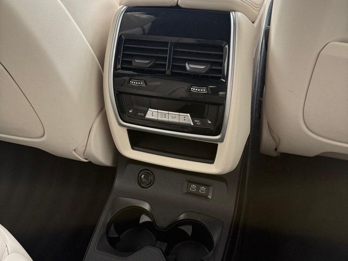 BMW X7 2020