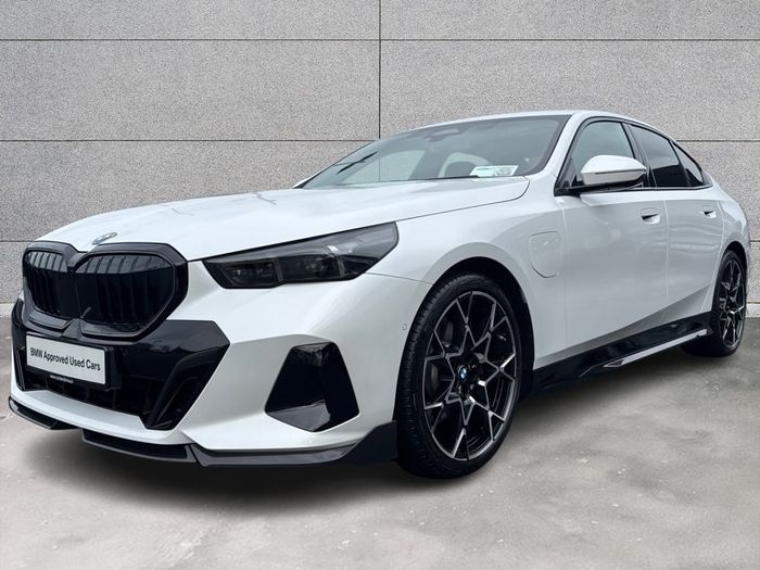BMW 5 Series 2026