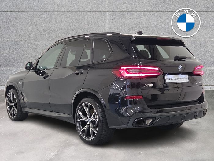 BMW X5 2023