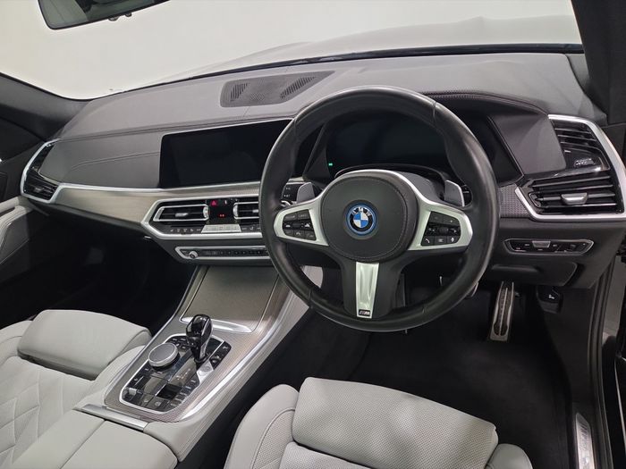 BMW X5 2023