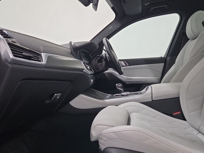 BMW X5 2023