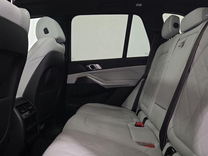 BMW X5 2023