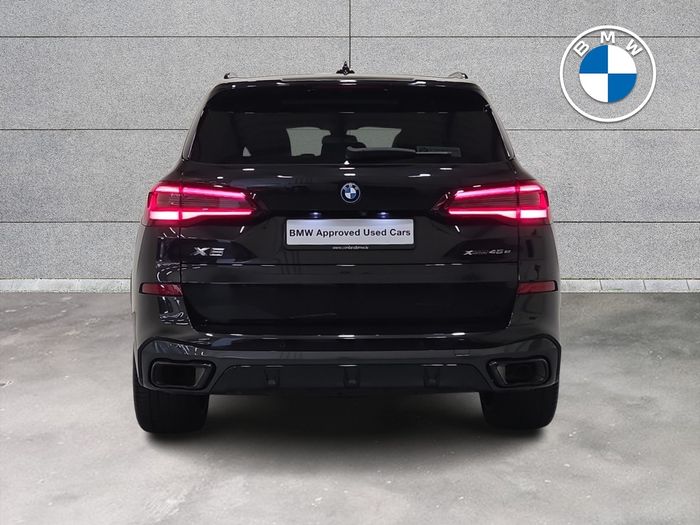 BMW X5 2023