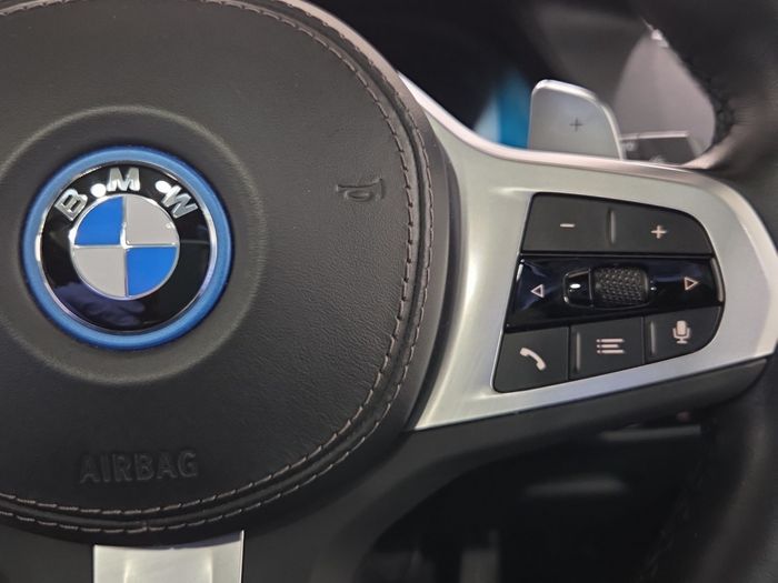 BMW X5 2023