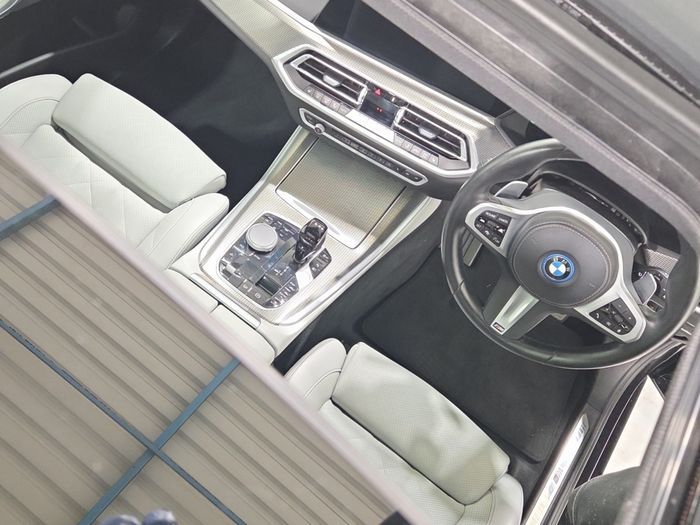 BMW X5 2023