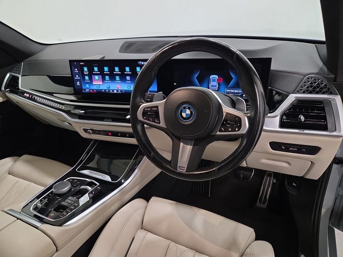 BMW X5 2023