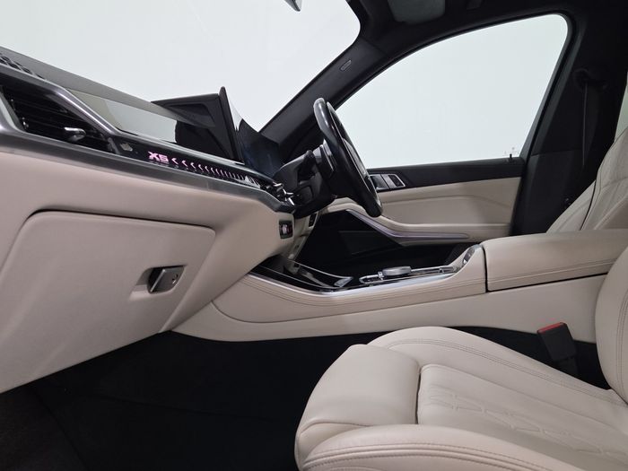 BMW X5 2023