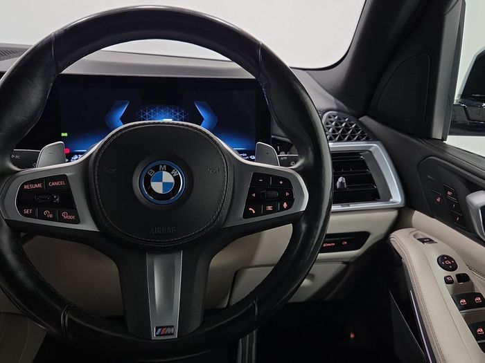 BMW X5 2023