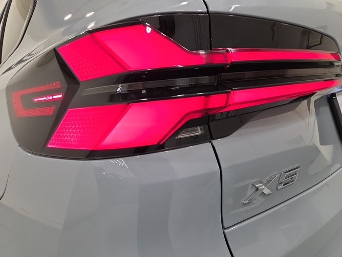 BMW X5 2023