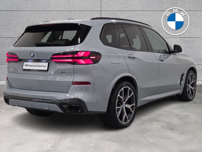 BMW X5 2023
