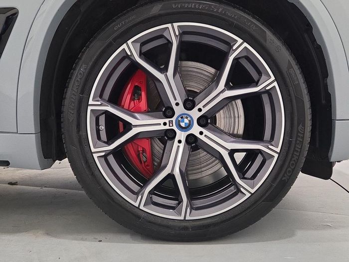 BMW X5 2023