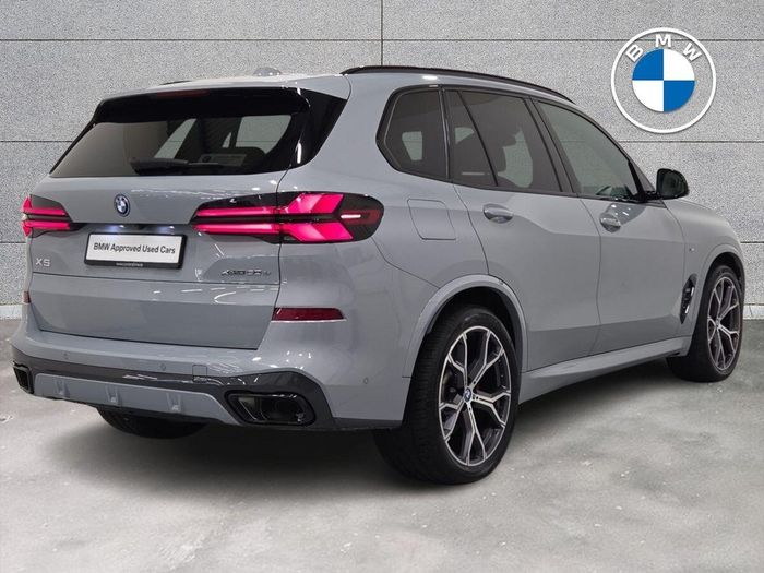 BMW X5 2023