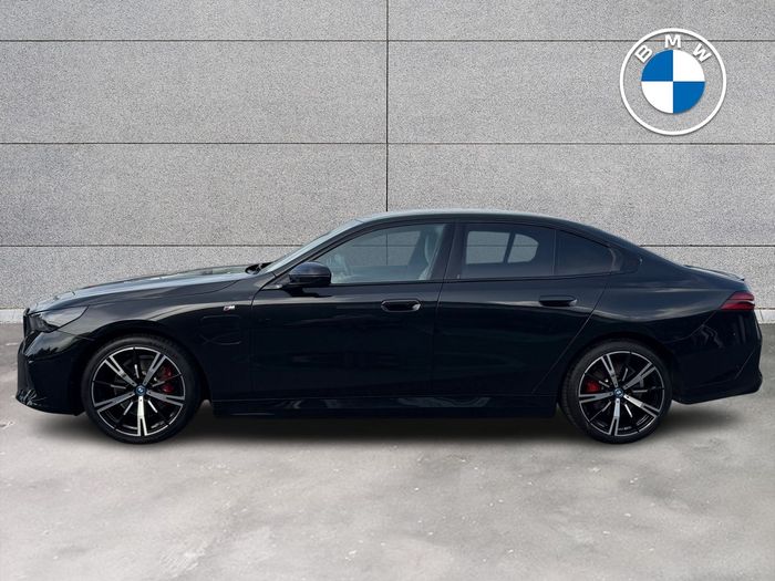 BMW 5 Series 2024