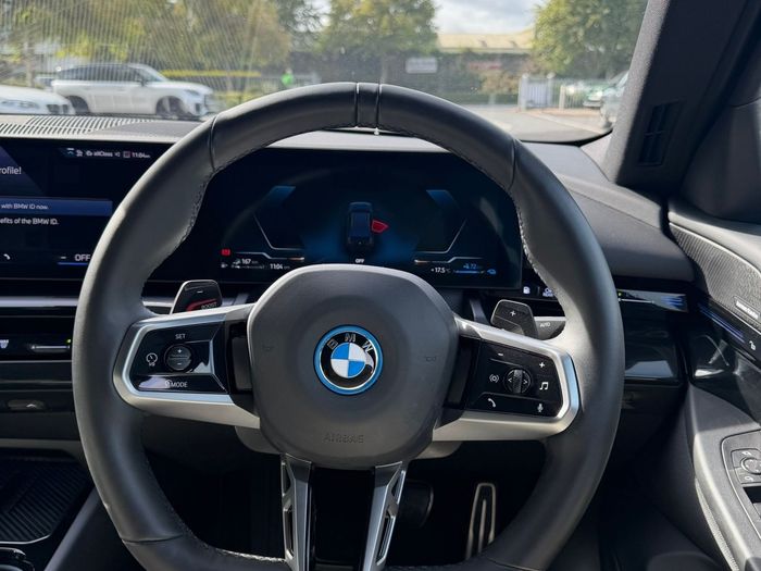 BMW 5 Series 2024