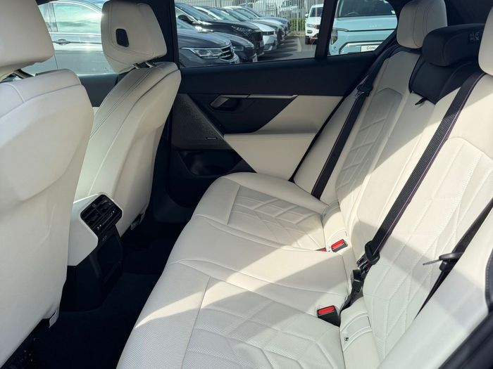 BMW 5 Series 2024